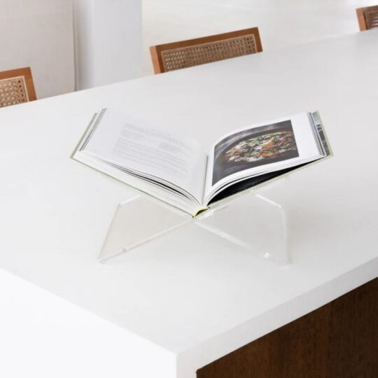 Tomei boekenstandaard